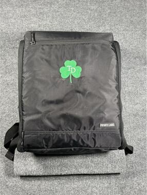 Private label of New York custom sneaker, travel bag